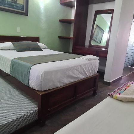 Hotel Rosa De Los Vientos Tuxpan  Exterior photo